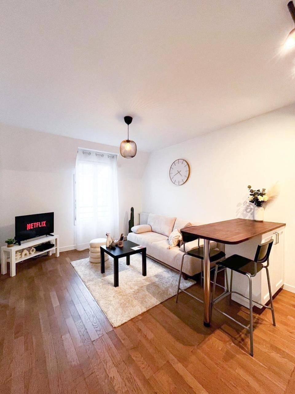 Le Nid Chic Apartment Вилие-сюр-Марн Екстериор снимка