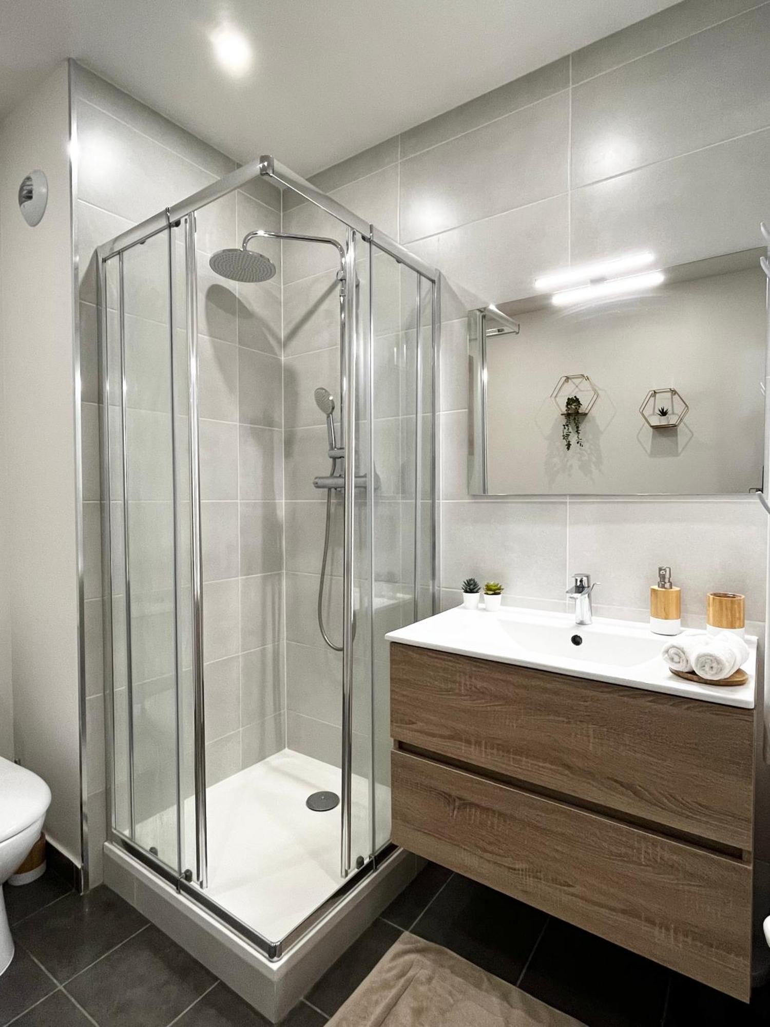Le Nid Chic Apartment Вилие-сюр-Марн Екстериор снимка